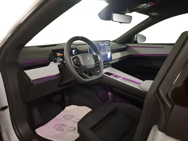 Polestar 4 Polestar 4 Long Range Single Ansicht 12