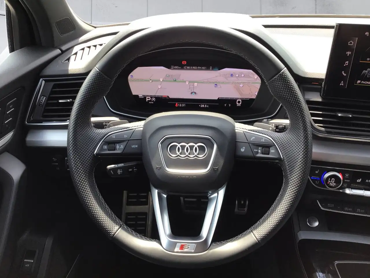Audi Q5 снимка Audi Q5