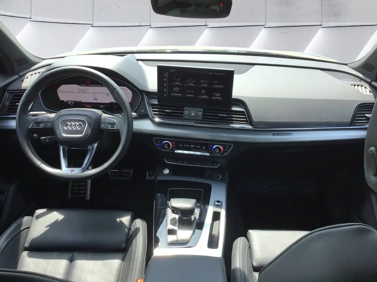 Audi Q5 снимка Audi Q5
