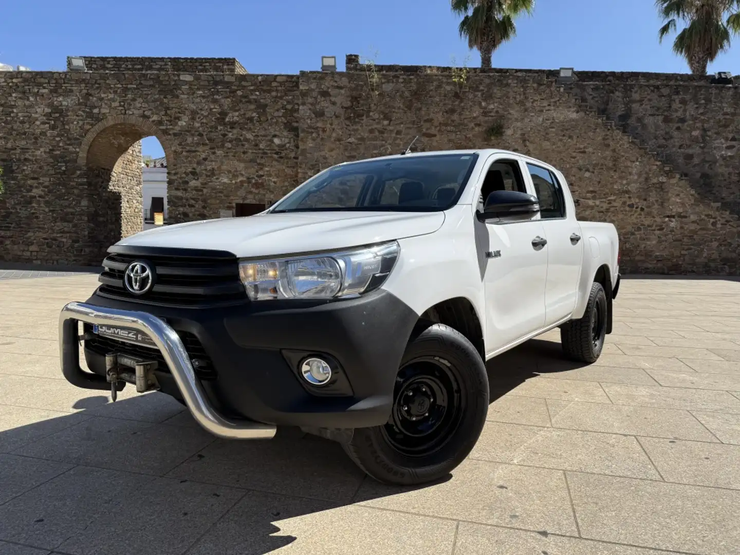 Toyota Hilux Cabina Doble GX Wit - 1