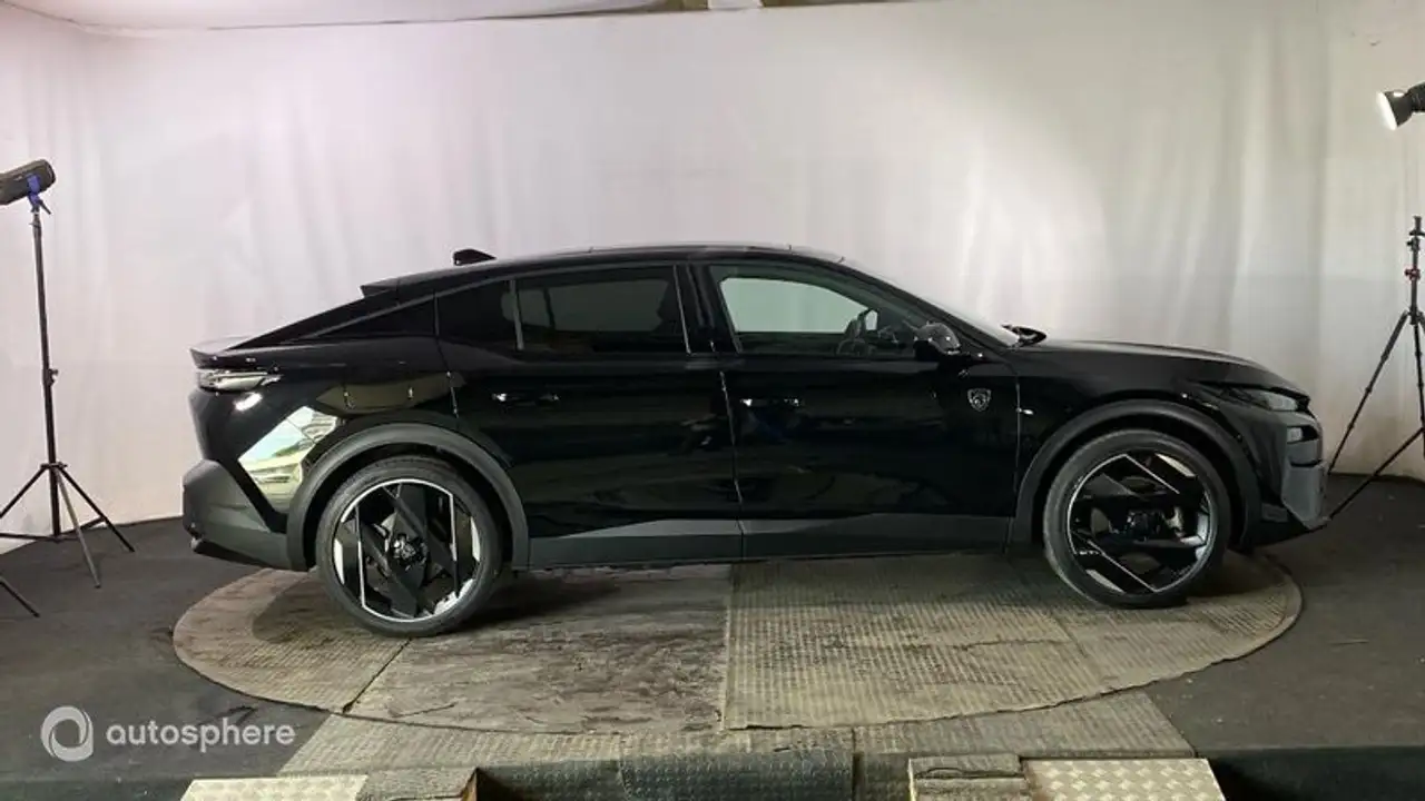 Peugeot 408 2026