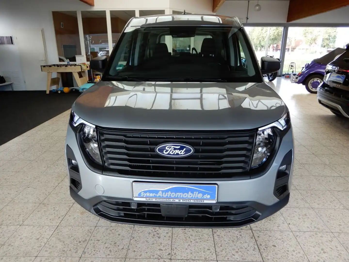Ford Tourneo Courier 1.0  TREND Klima , Sitz& Lenkrad Silber - 2