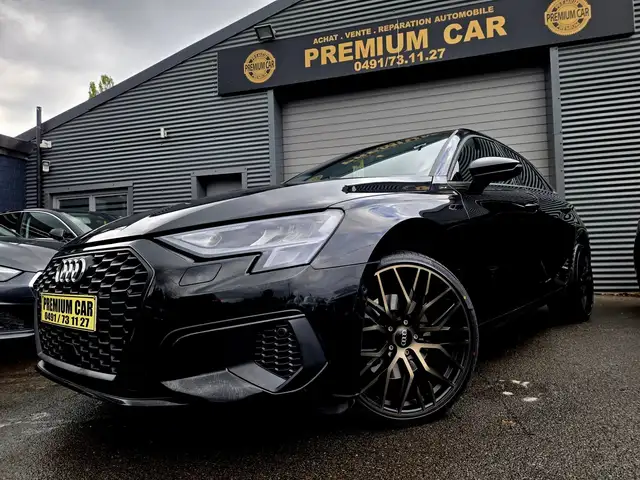 Audi A3 🔺A3*LOOK S LINE*CARPLAY*19*🔺