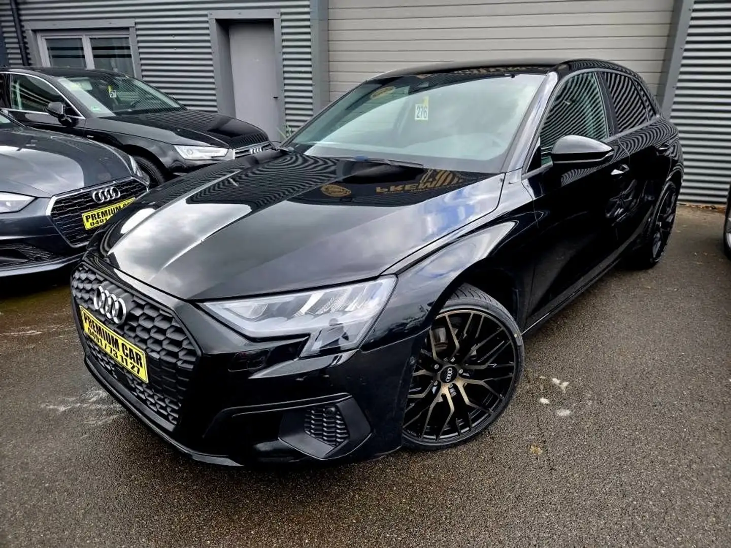 Audi A3 🔺A3*LOOK S LINE*CARPLAY*19*🔺 Schwarz - 2