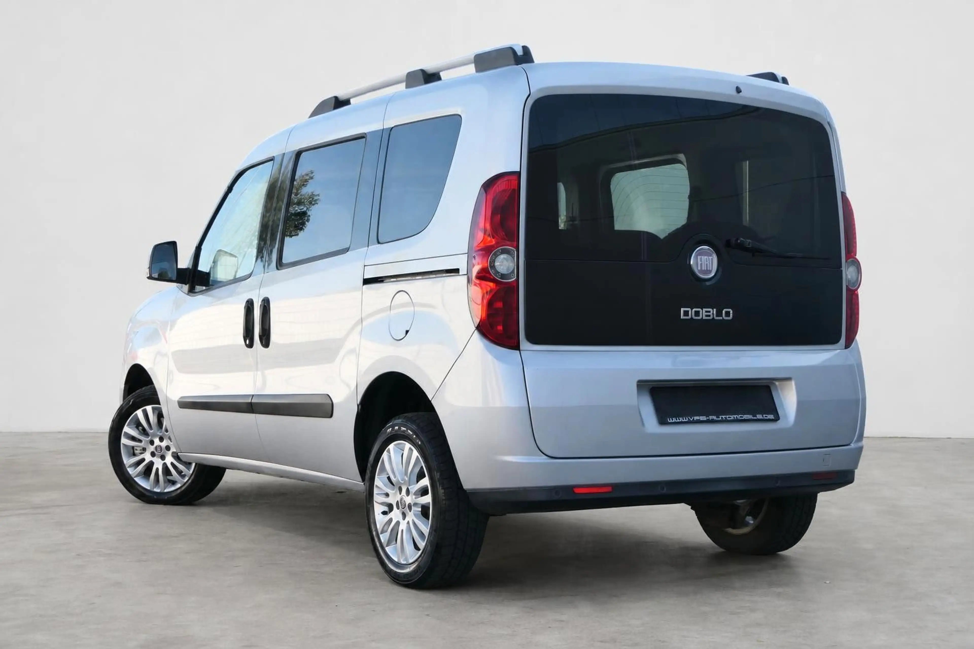 Fiat Doblo Doblò 1.4 Emotion*Sitzheizung*Klimaautomatik*PDC — photo 7