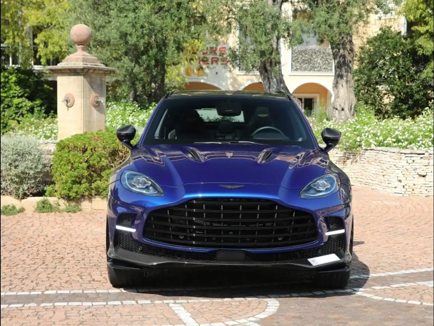 Aston Martin DBX 4.0 V8 biturbo 707ch BVA9 - 2