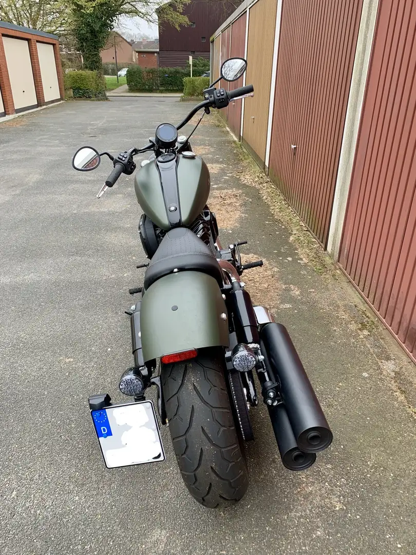 Indian Chief Bobber Dark Horse Verde - 1