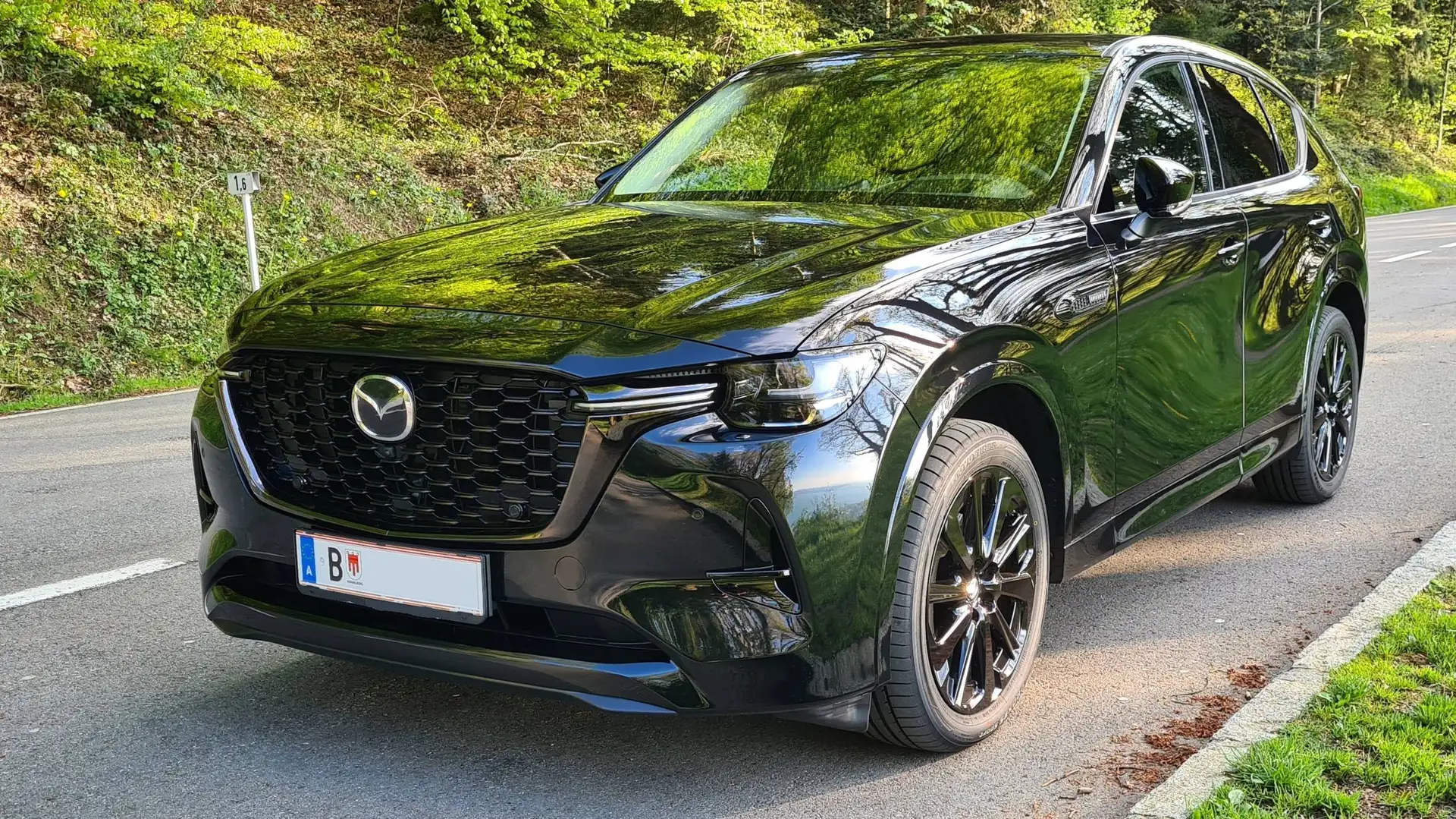Mazda CX-60 Homura AWD 254 PS | Vollausstattung | Erstbesitz | Werksgarantie bis 04/2029 | VHB Schwarz - 2