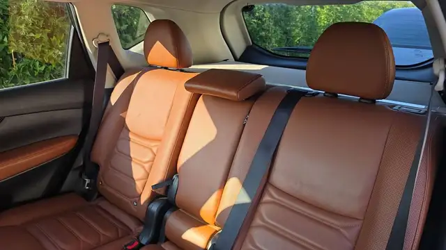 Nissan X-Trail view 9