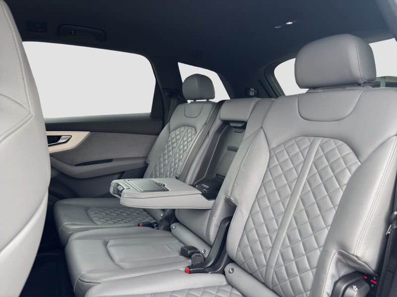 Audi Q7 50 TDI quattro tiptronic S-Line Matrix-LED 7- — photo 12