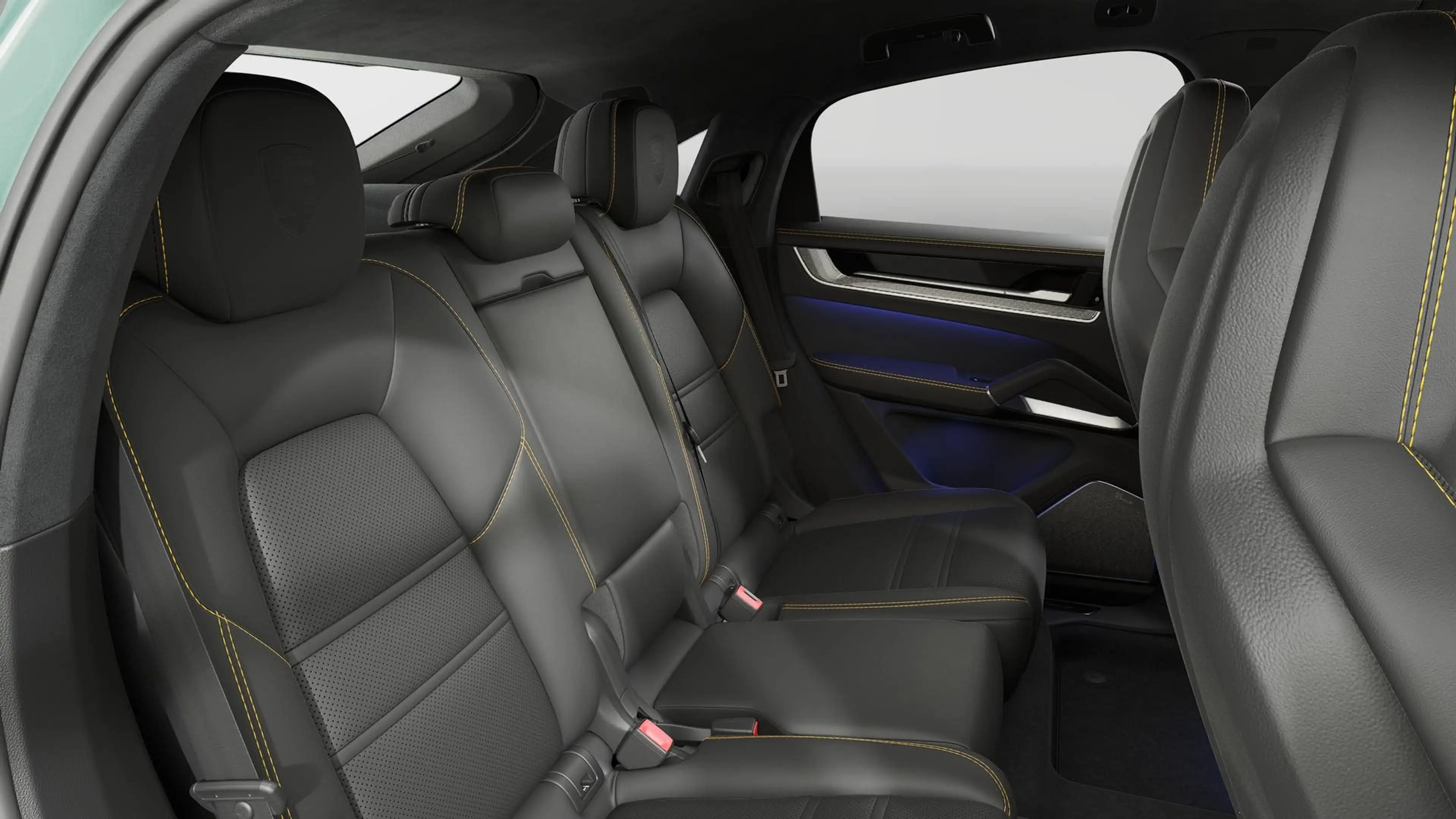 Porsche Cayenne Turbo E-Hybrid Coupé met GT Pakket — photo 13