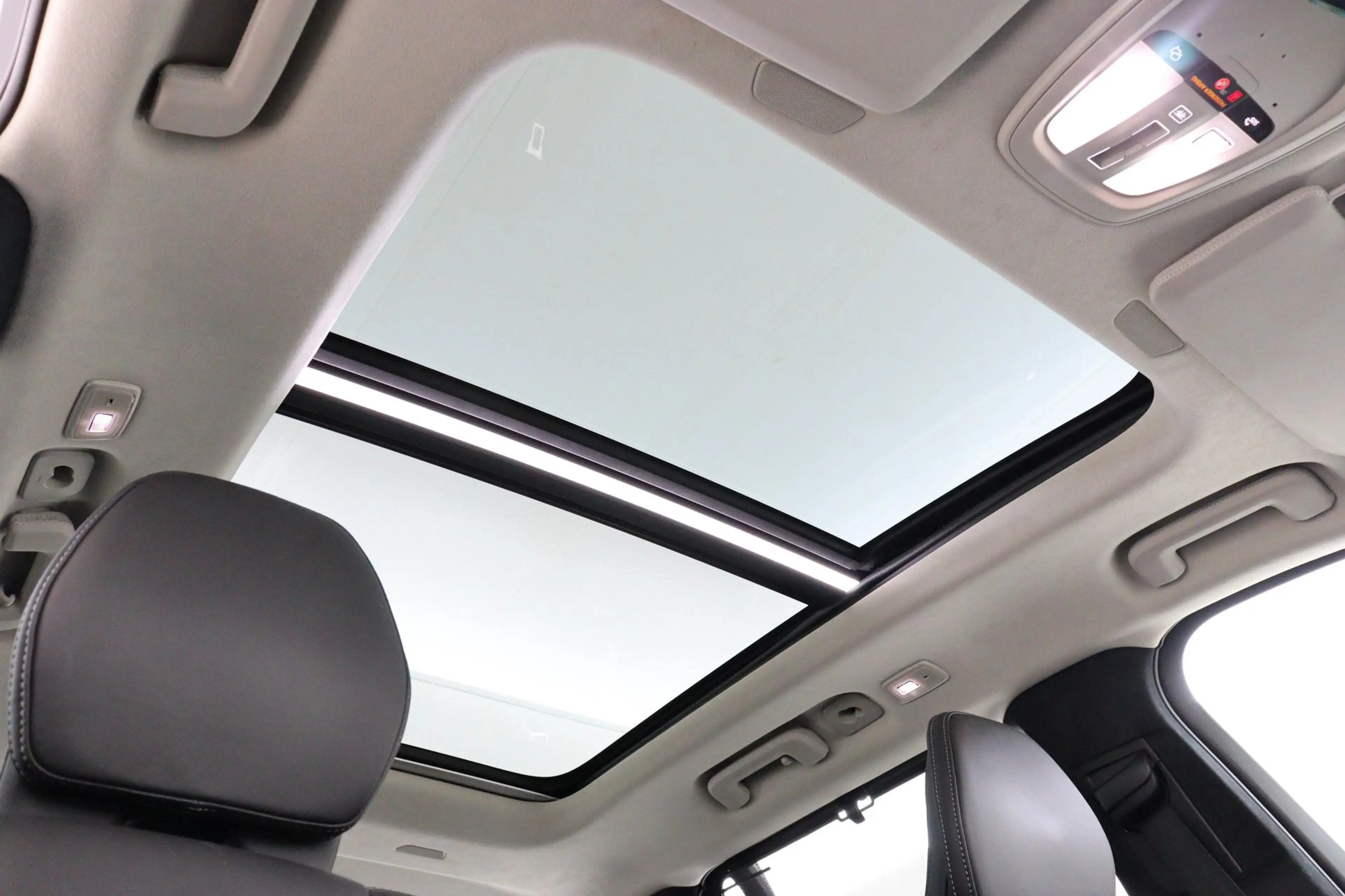 Volvo XC90 II T8 PLUG-IN HYBRID AWD ULTRA DARK *FULL OPTIONS! — photo 10