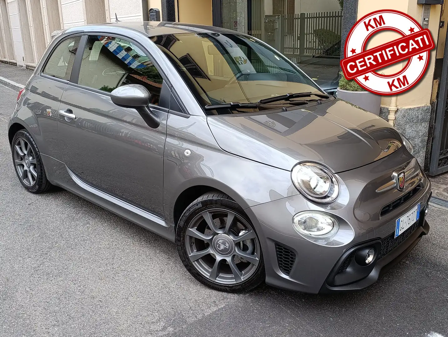Abarth 595 1.4 t-jet 165cv km 26.940 nuova! Garanzia Abarth! Grigio - 1