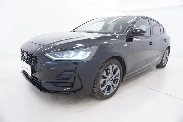 Ford Focus view 9