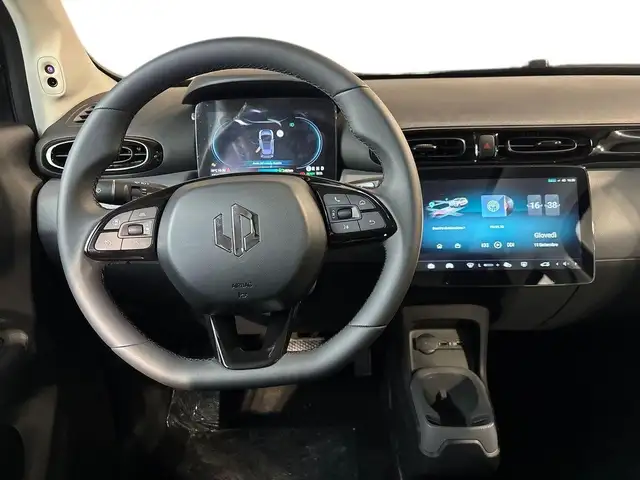 Leapmotor T03 view 14