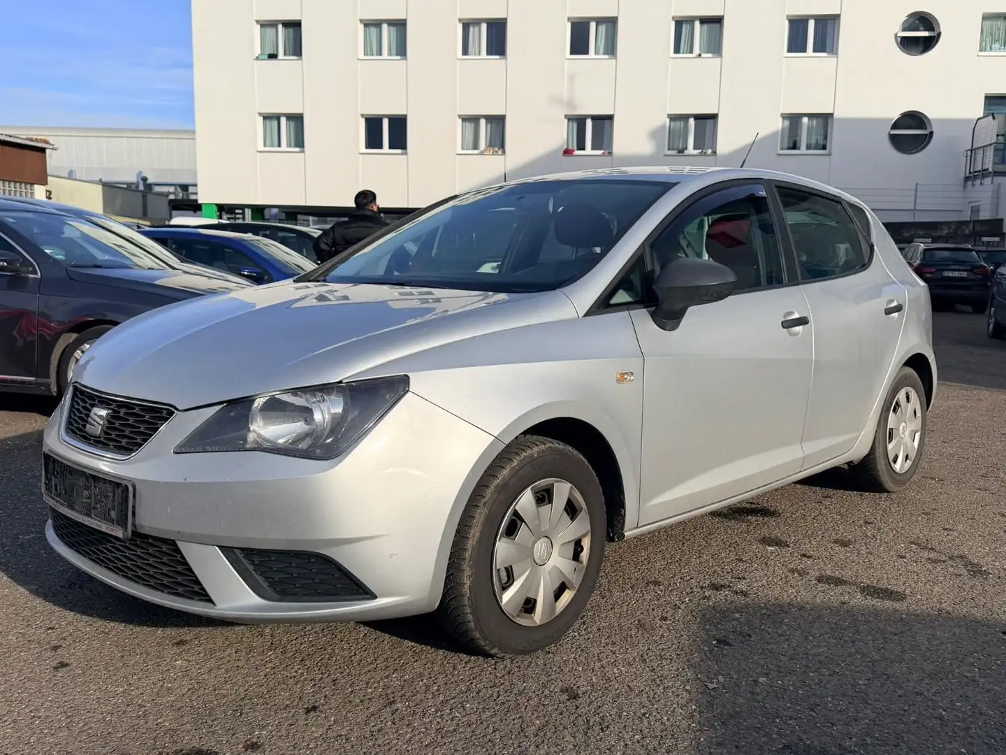 SEAT Ibiza 1.4/Reference/EURO5/KLIMA/TÜV 04.2026/ Silber - 1