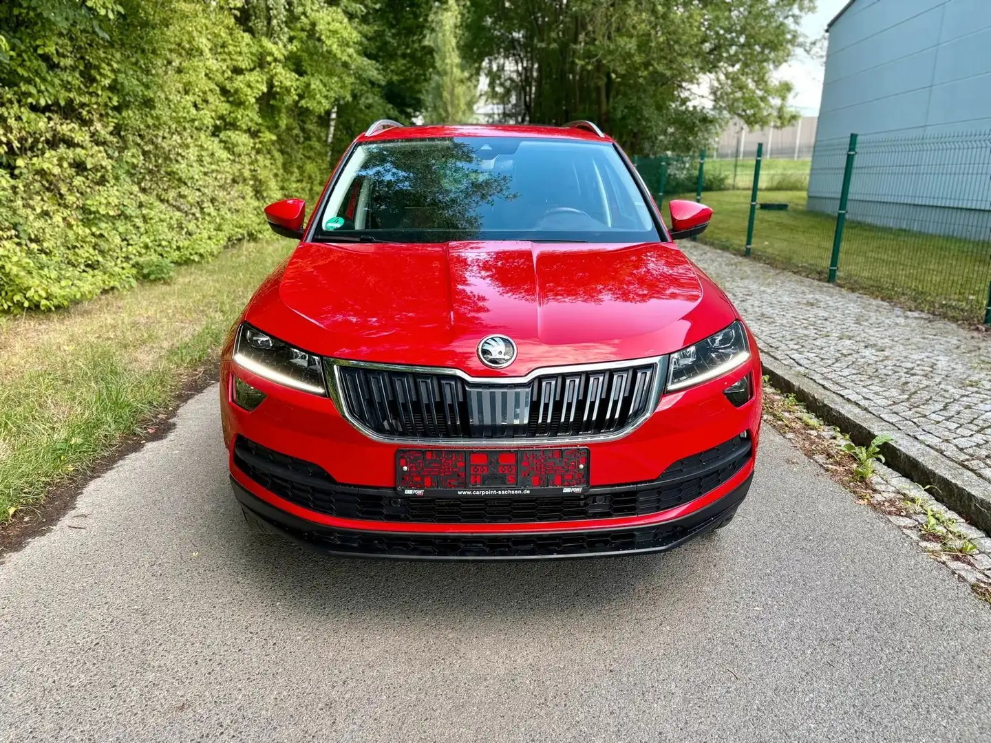 Skoda Karoq 4X2 1.5TSI DSG 150PS Rojo - 2