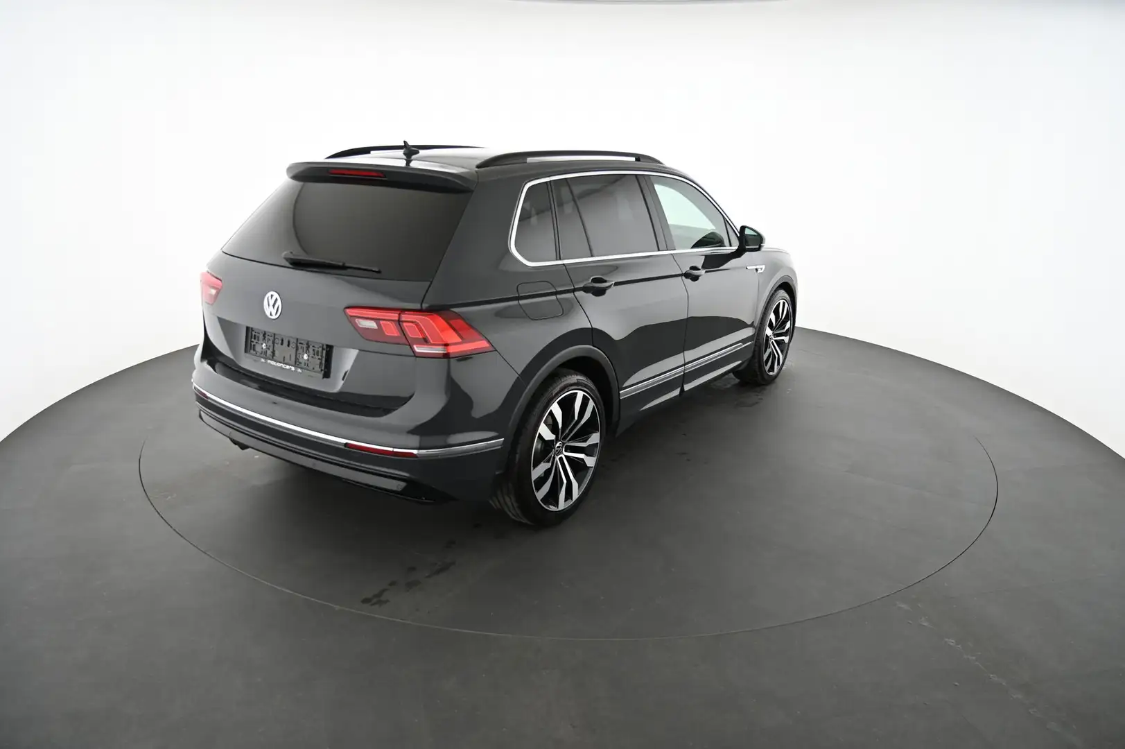 Volkswagen Tiguan 2.0 TDI BMT R-Line 4Motion Pickerl NEU Grau - 2