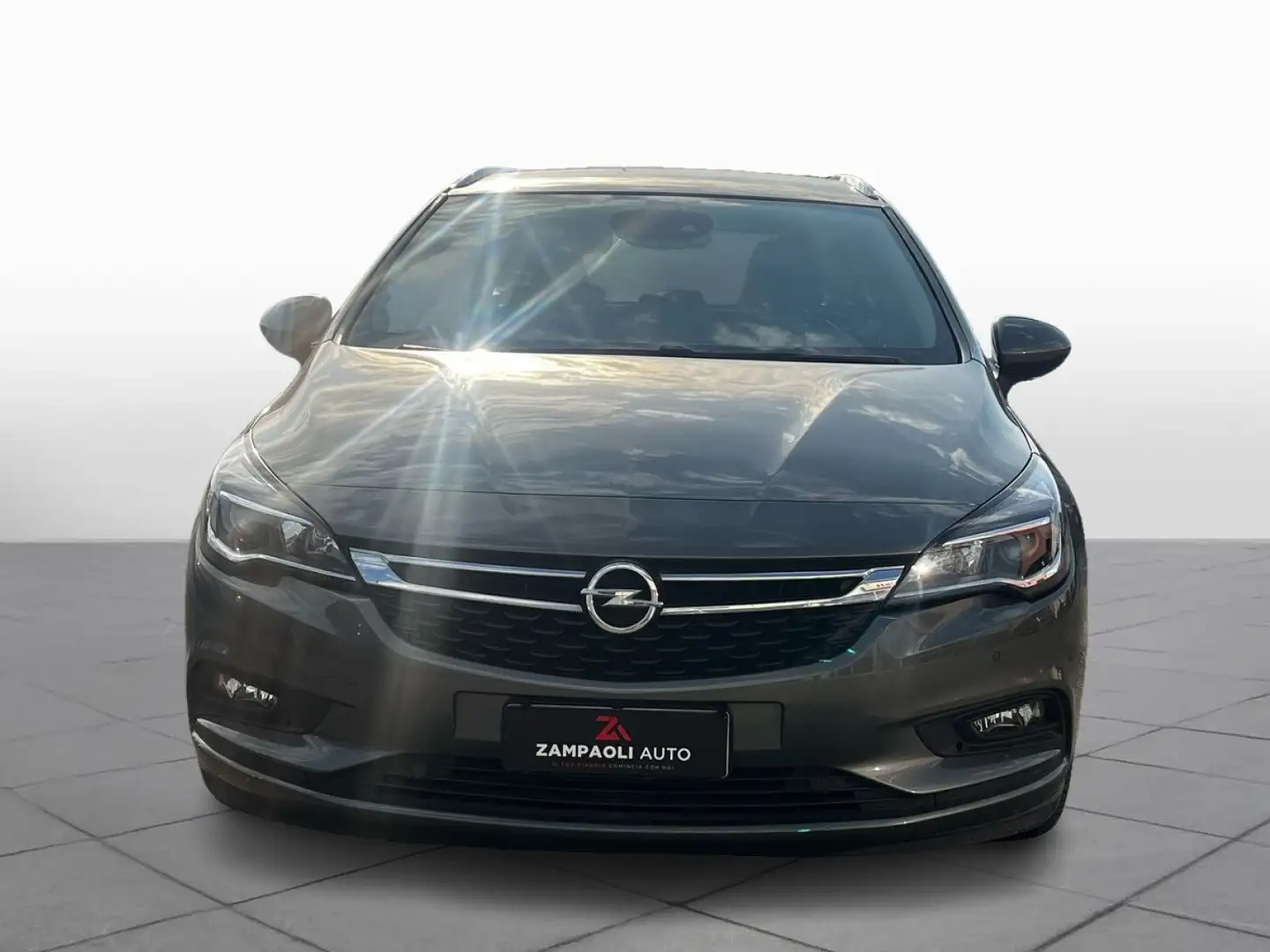Opel Astra Sports Tourer 1.6 cdti Business Premium 136cv auto Grigio - 1