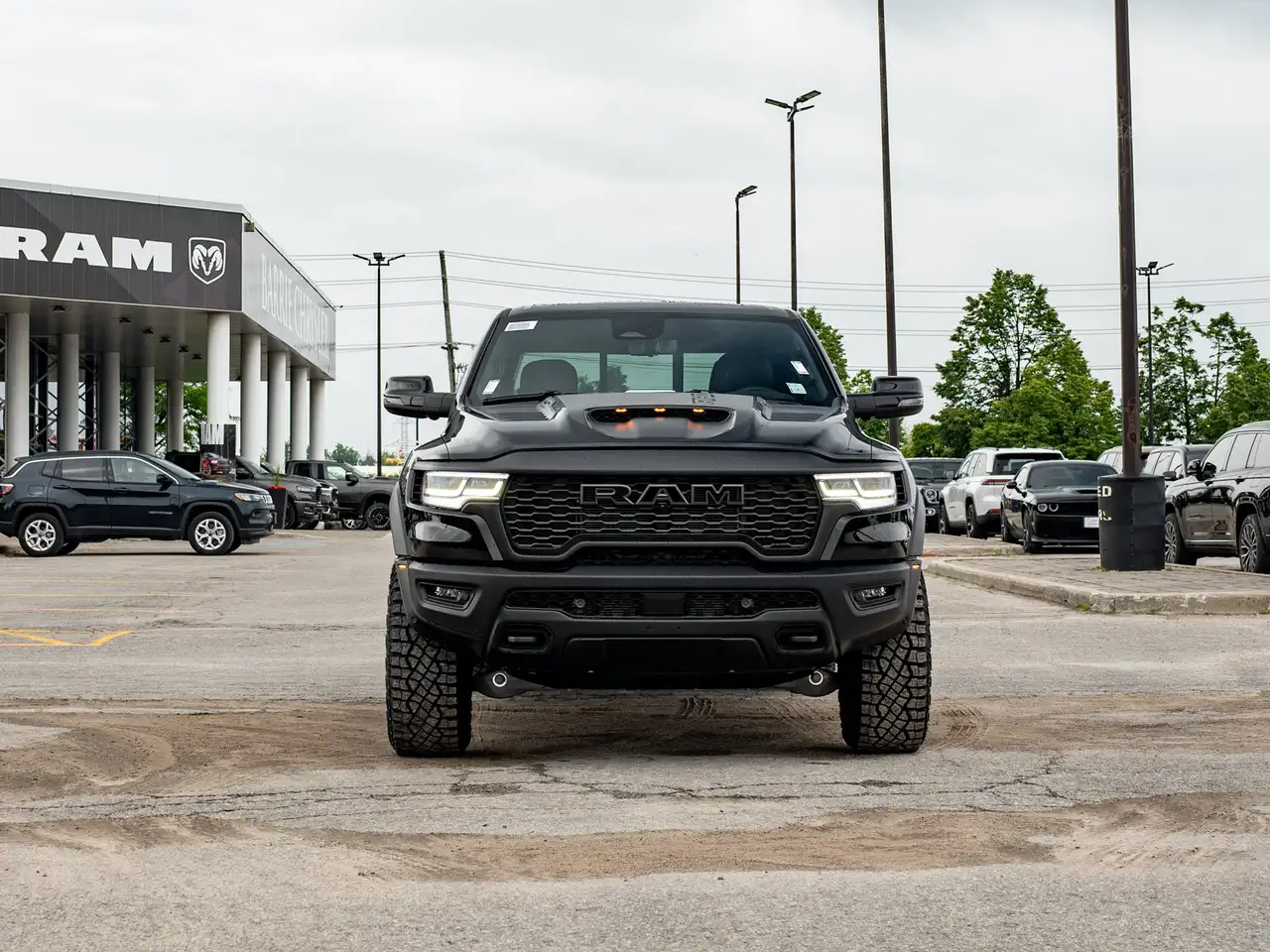 RAM 1500 снимка RAM 1500