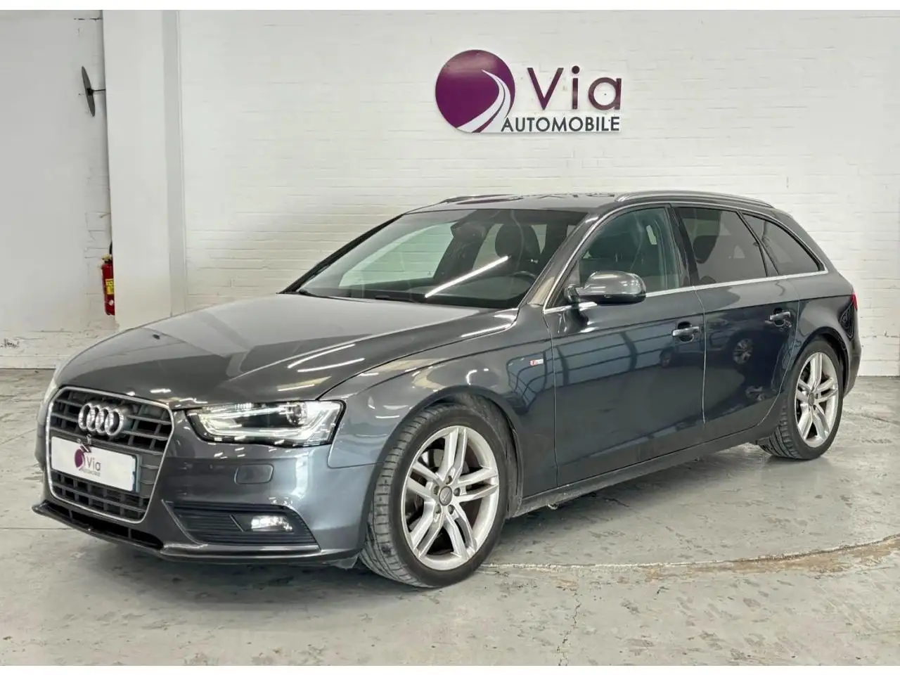 Audi A4 2.0 TDI 150 S LINE / CUIR / GPS