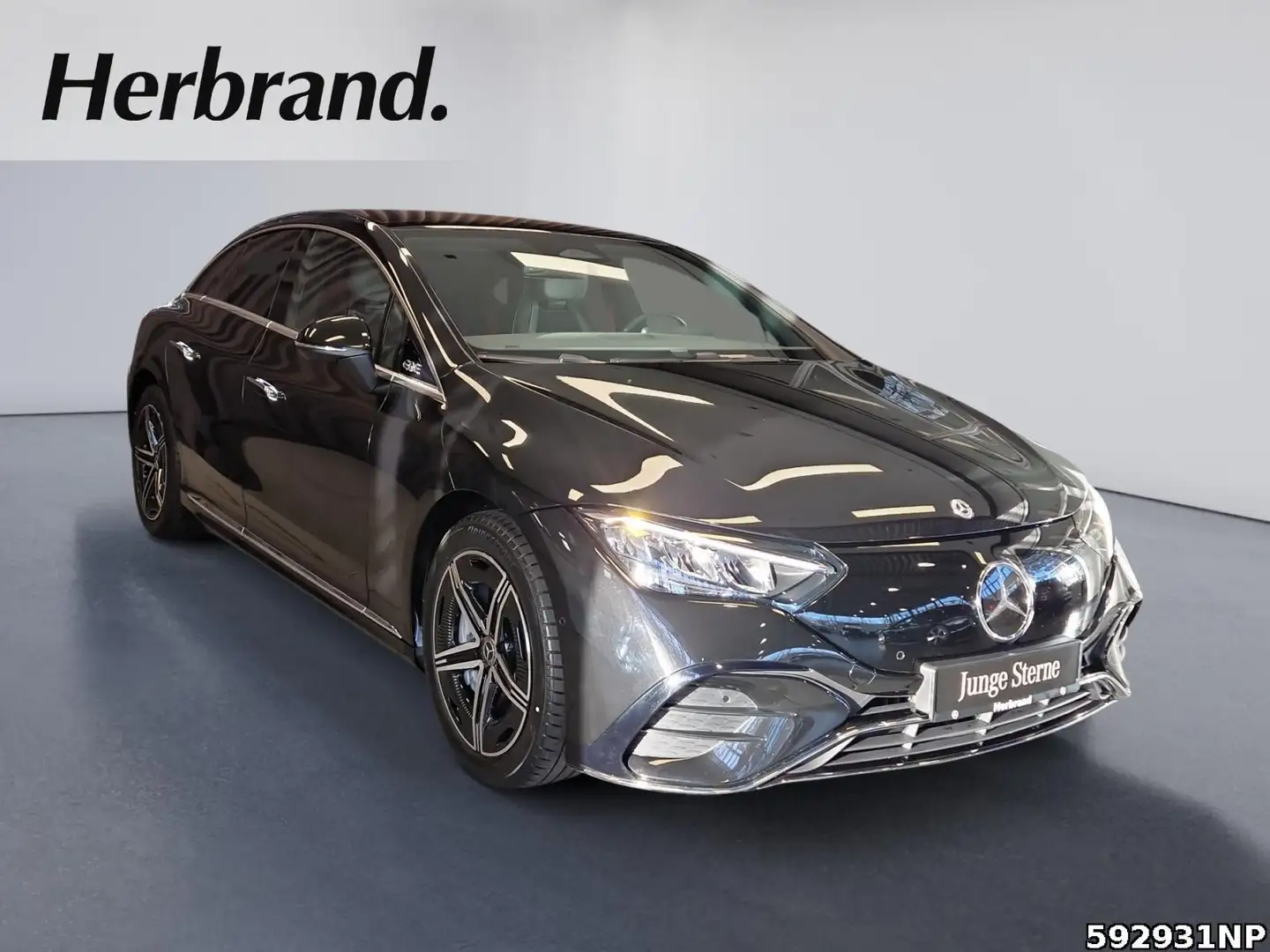 Mercedes-Benz EQE 300 AMG Pano Distronic Memory Lenkradheizung Schwarz - 2