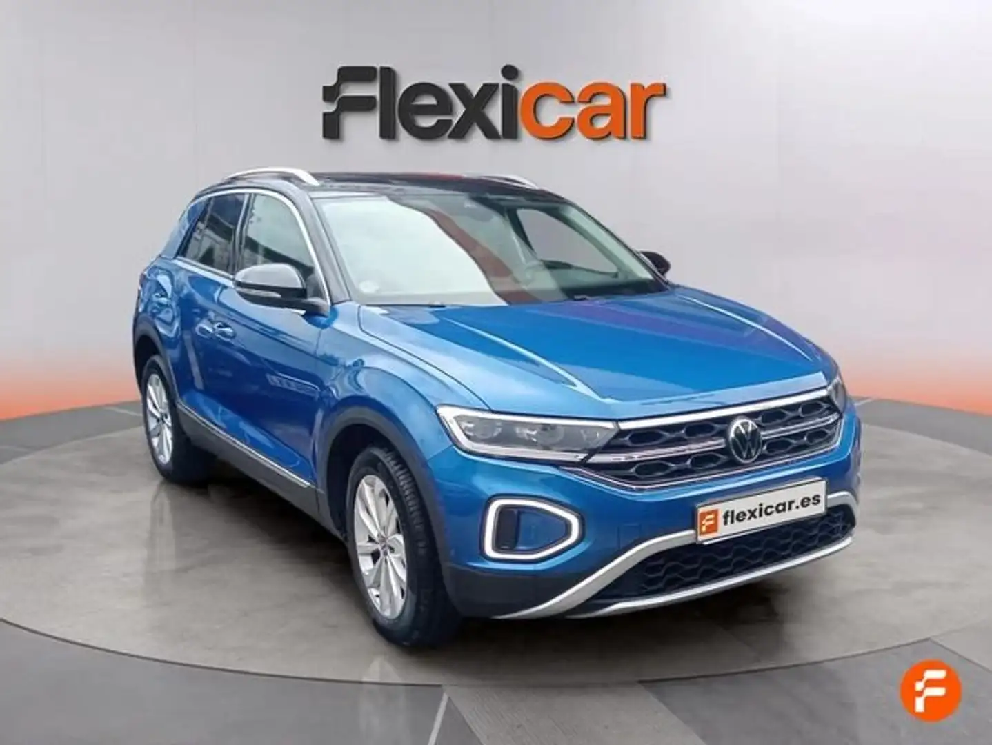 Volkswagen T-Roc 1.5 TSI Advance Style DSG7 Azul - 2