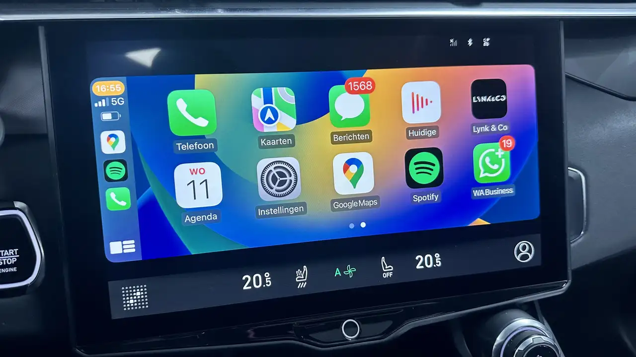 Lynk & Co 01 1.5 Pano / Carplay / ACC / 6.6KWH / Infinty 23
