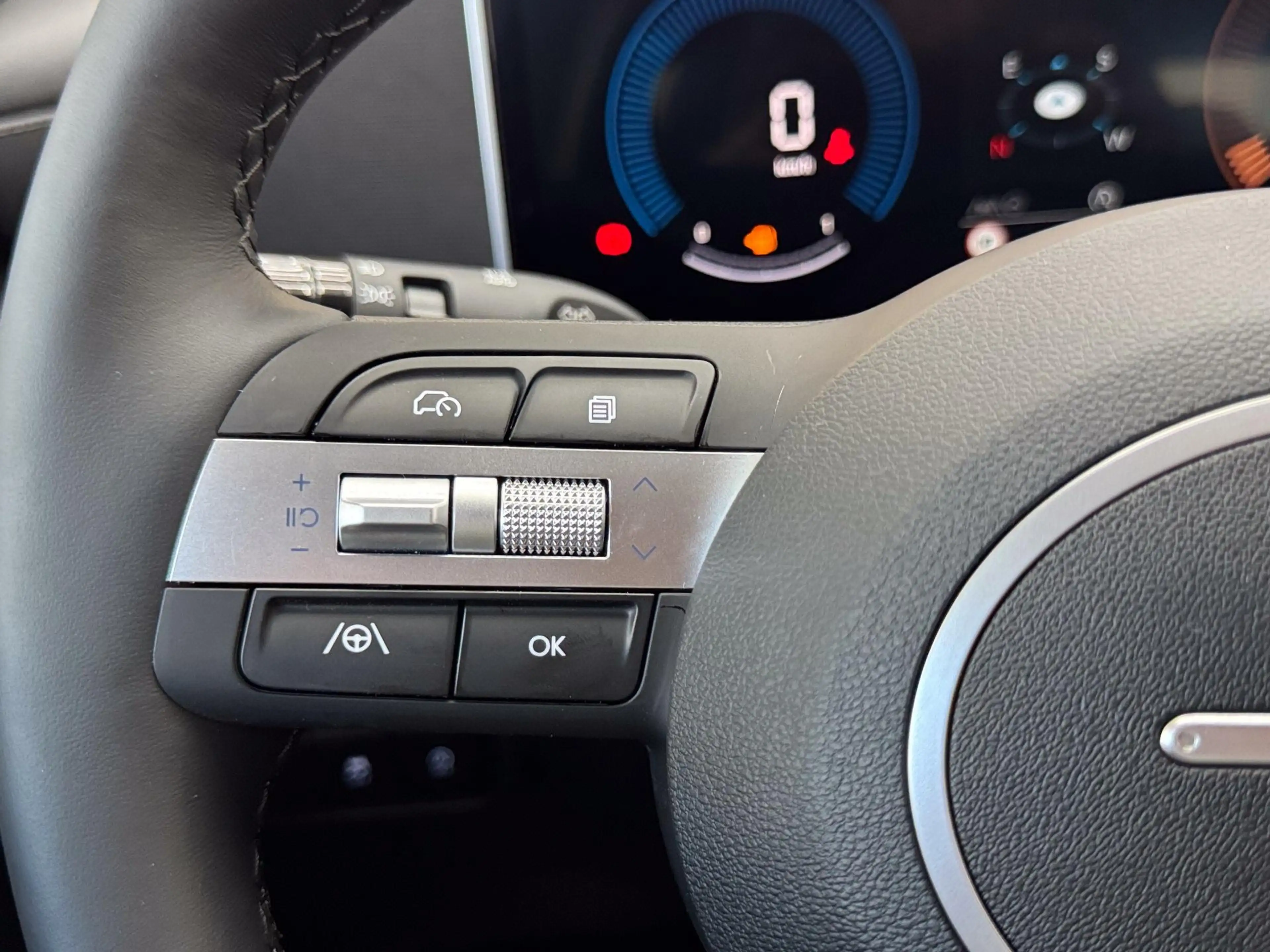 Hyundai TUCSON TREND NAVI WP RFK PDC 1.6 T-GDi LP 110,3kW/150P... — photo 14