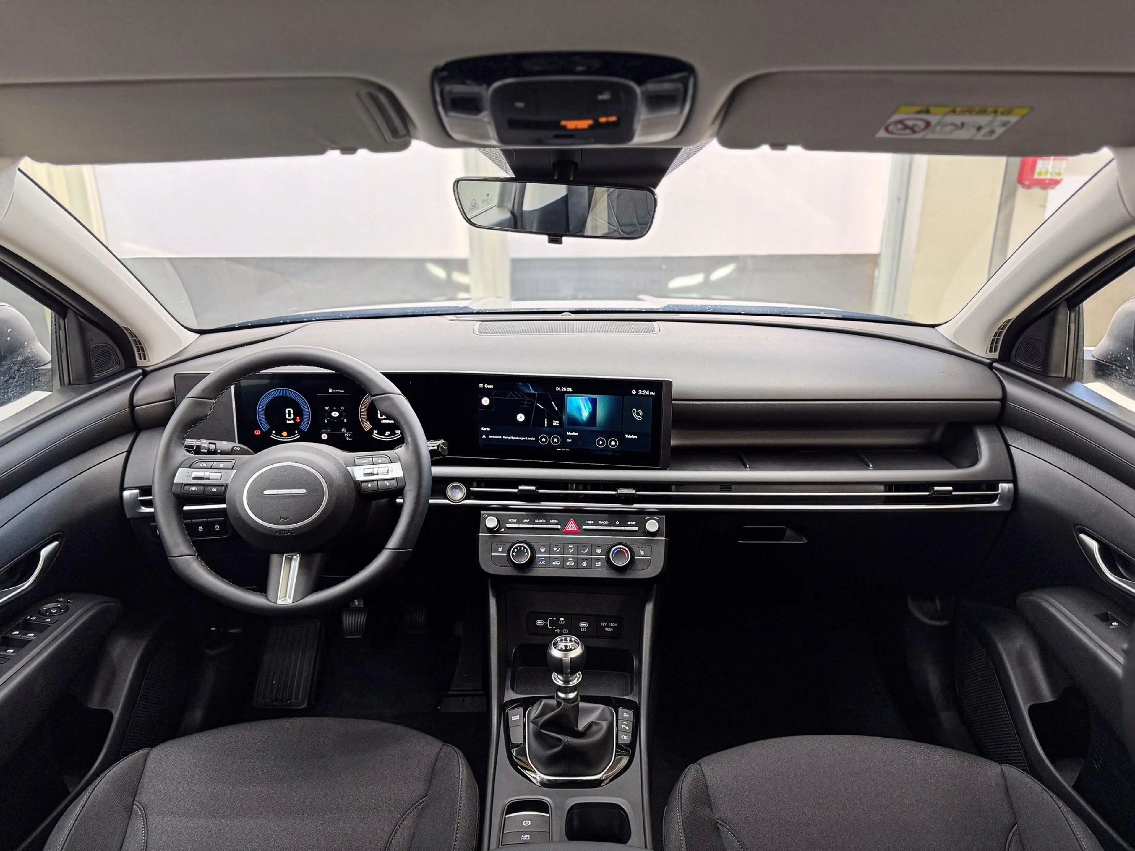 Hyundai TUCSON TREND NAVI WP RFK PDC 1.6 T-GDi LP 110,3kW/150P... — photo 9
