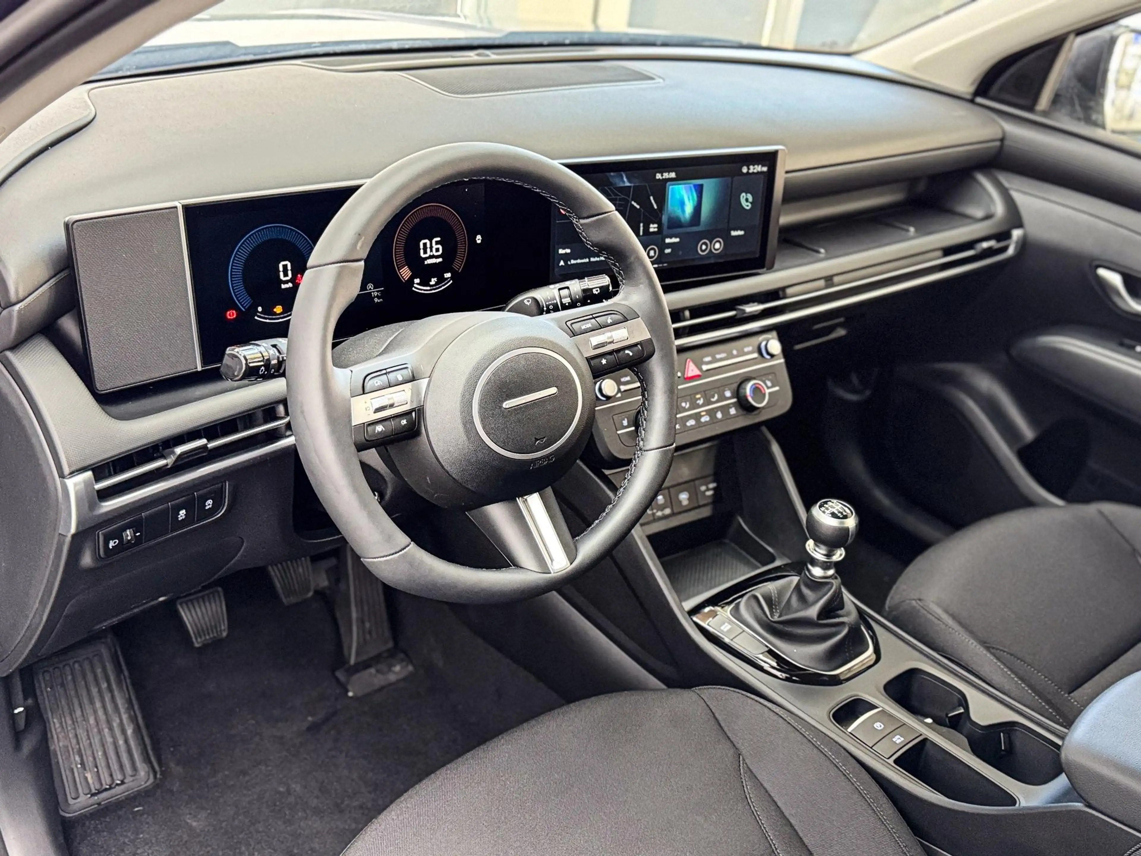 Hyundai TUCSON TREND NAVI WP RFK PDC 1.6 T-GDi LP 110,3kW/150P... — photo 10