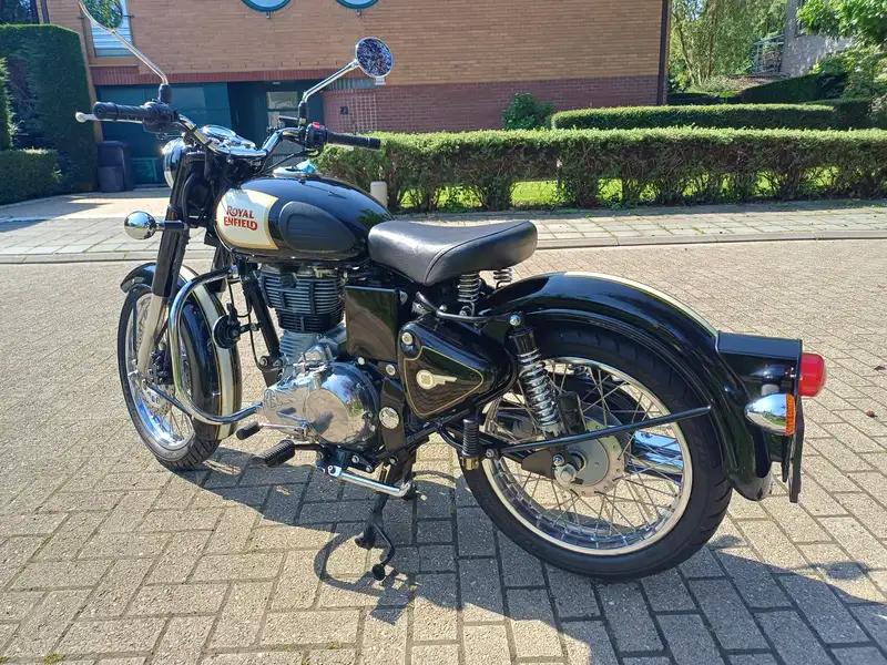 Royal Enfield Classic - foto 4