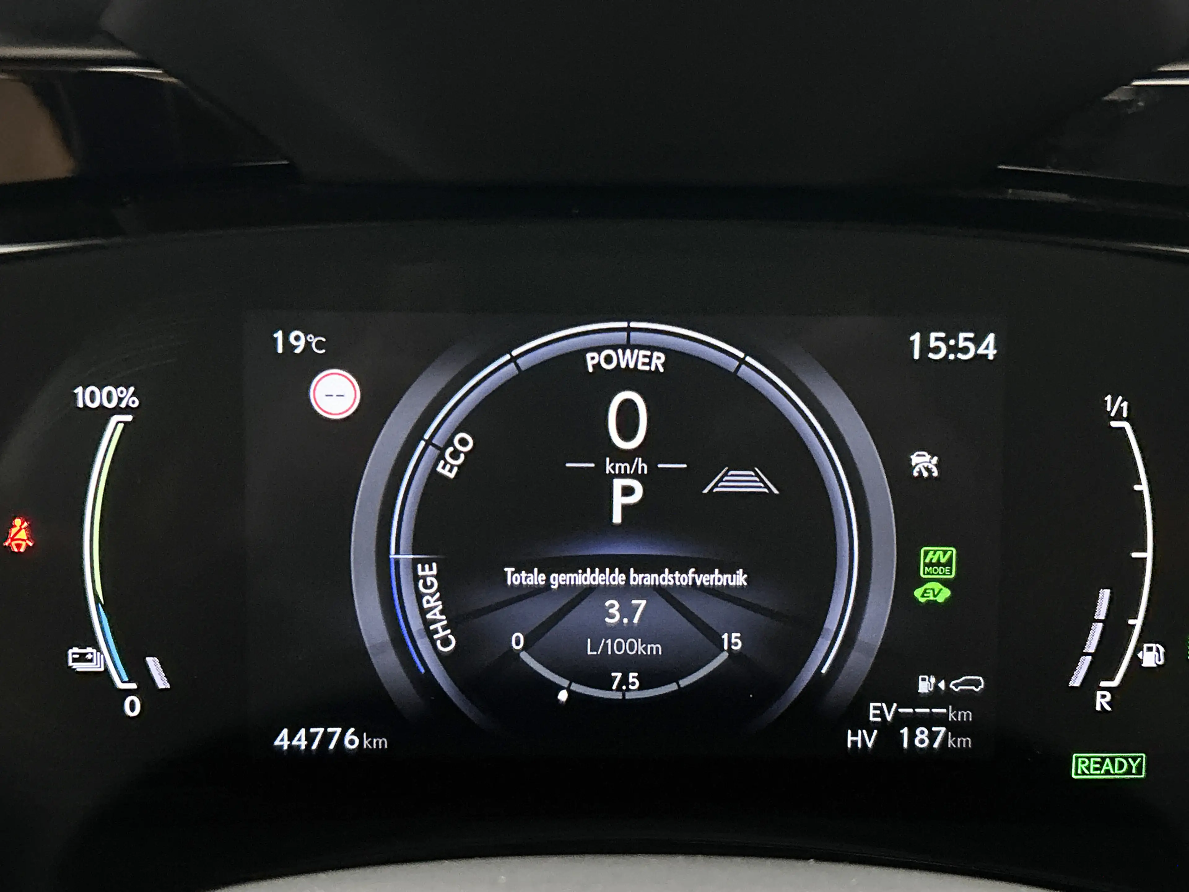 Lexus NX 450h+ AWD Executive Line — photo 5