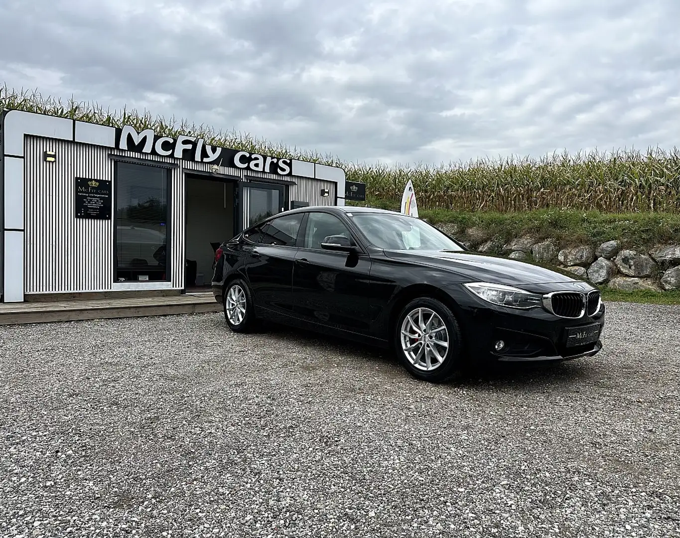 BMW 320 d Gran Turismo - RÜCKFAHRKAM. - TEMPOMAT - SiTZ... Negro - 2
