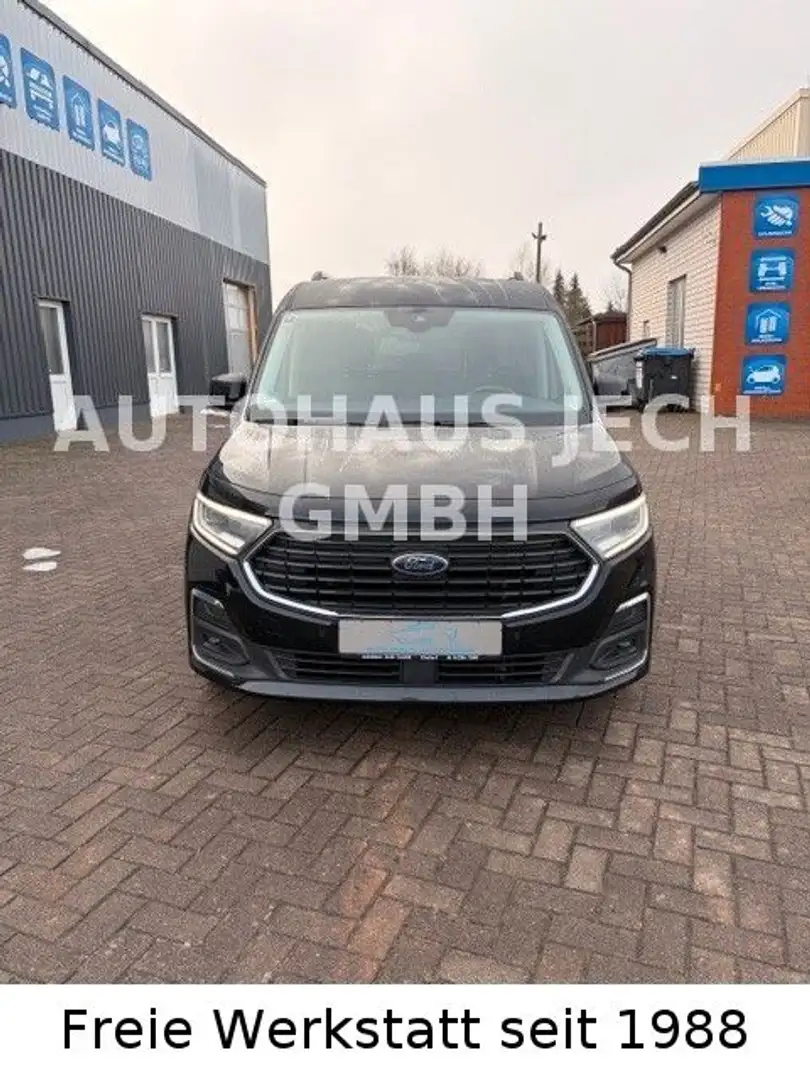 Ford Grand Tourneo Connect Titanium Noir - 1