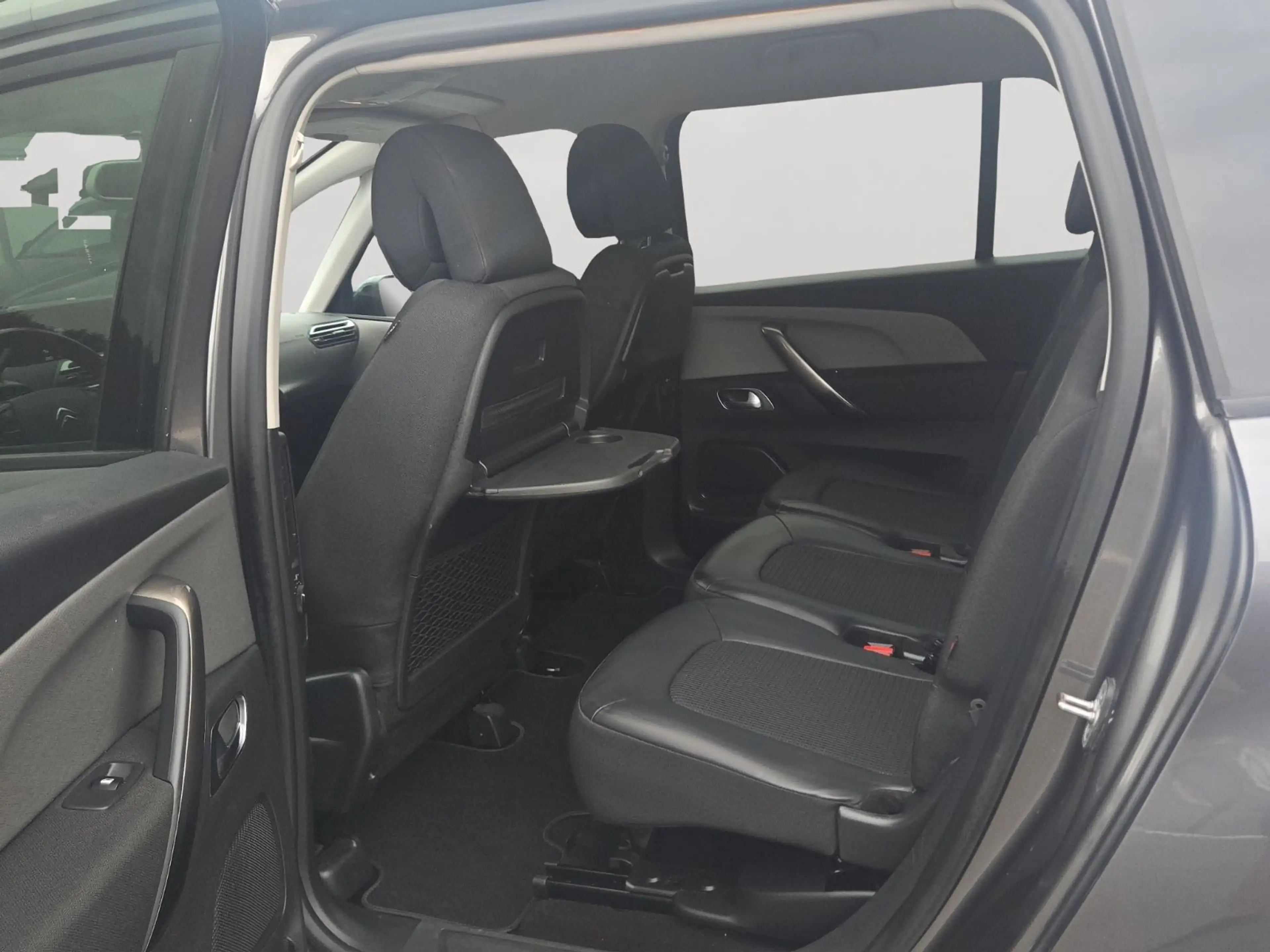 Citroen Grand C4 Picasso Grand C4 Autom. 7-Sitze/Kam+2xPDC/T-Leder/LED+++ — photo 15