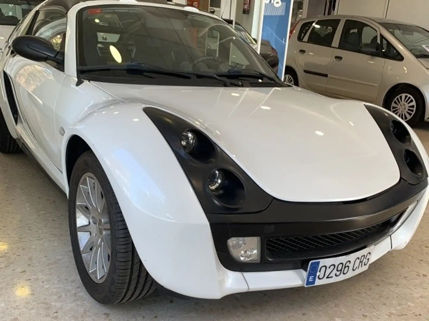 smart city-coupé/city-cabrio Roadster 82 Aut. Blanco - 1