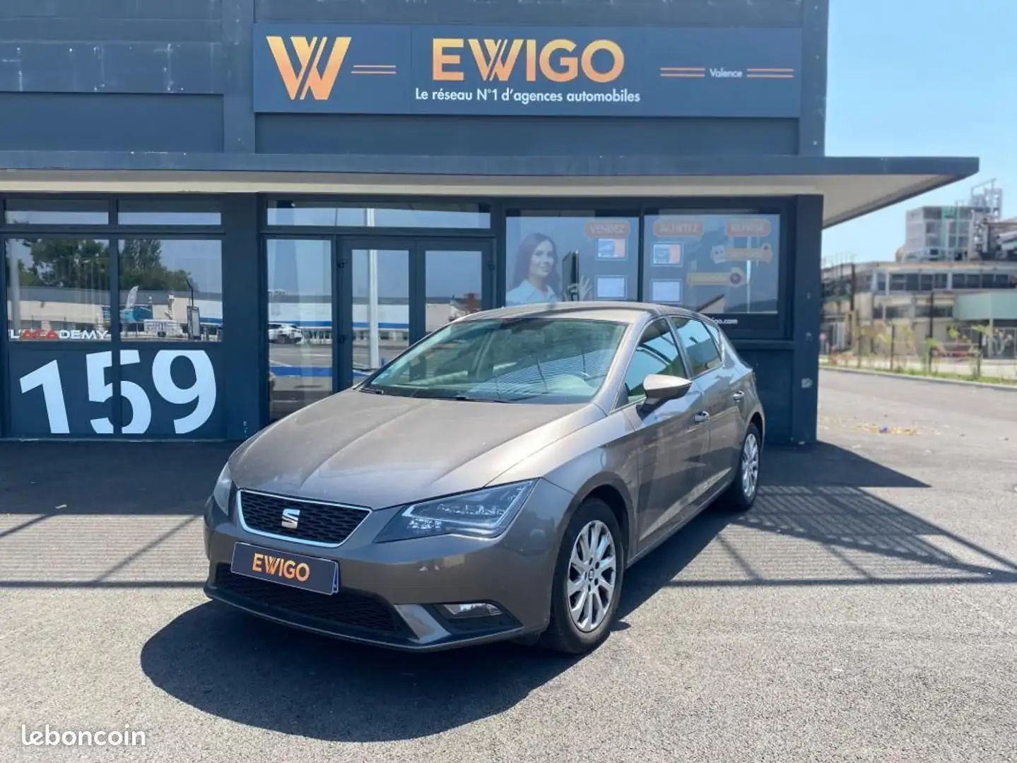 SEAT Leon 1.6 TDI 110 STYLE BUSINESS START-STOP Gris - 1