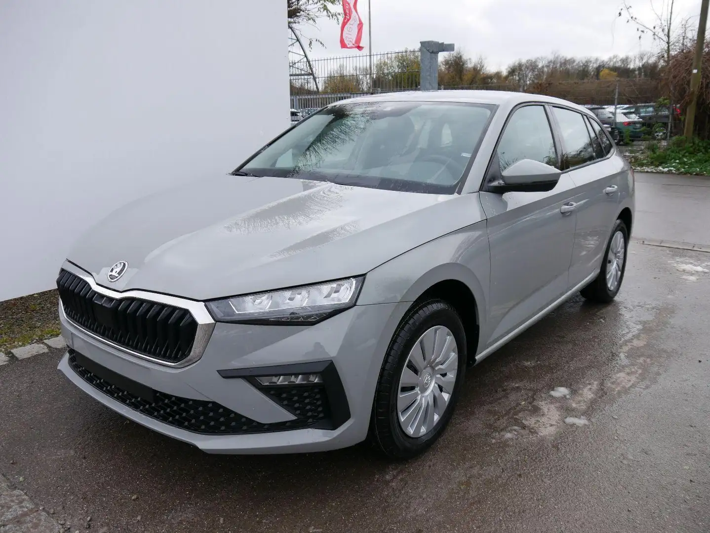 Skoda Scala Selection 1.0 TSI DSG*NAVI-ÜBER-SMARTLINK*PDC-H... Gris - 1