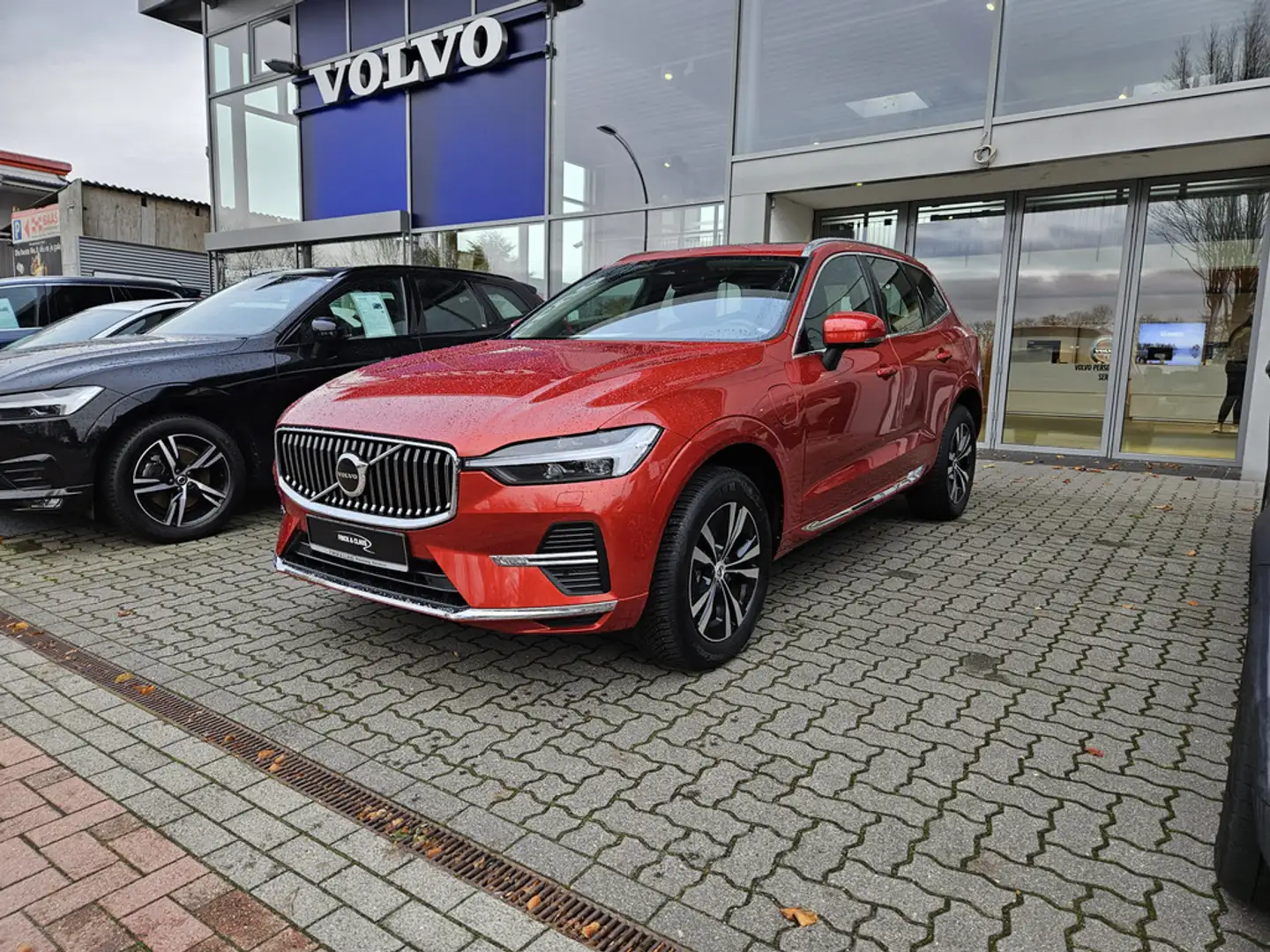 Volvo XC60 T6 AWD Inscription Expression Rot - 1