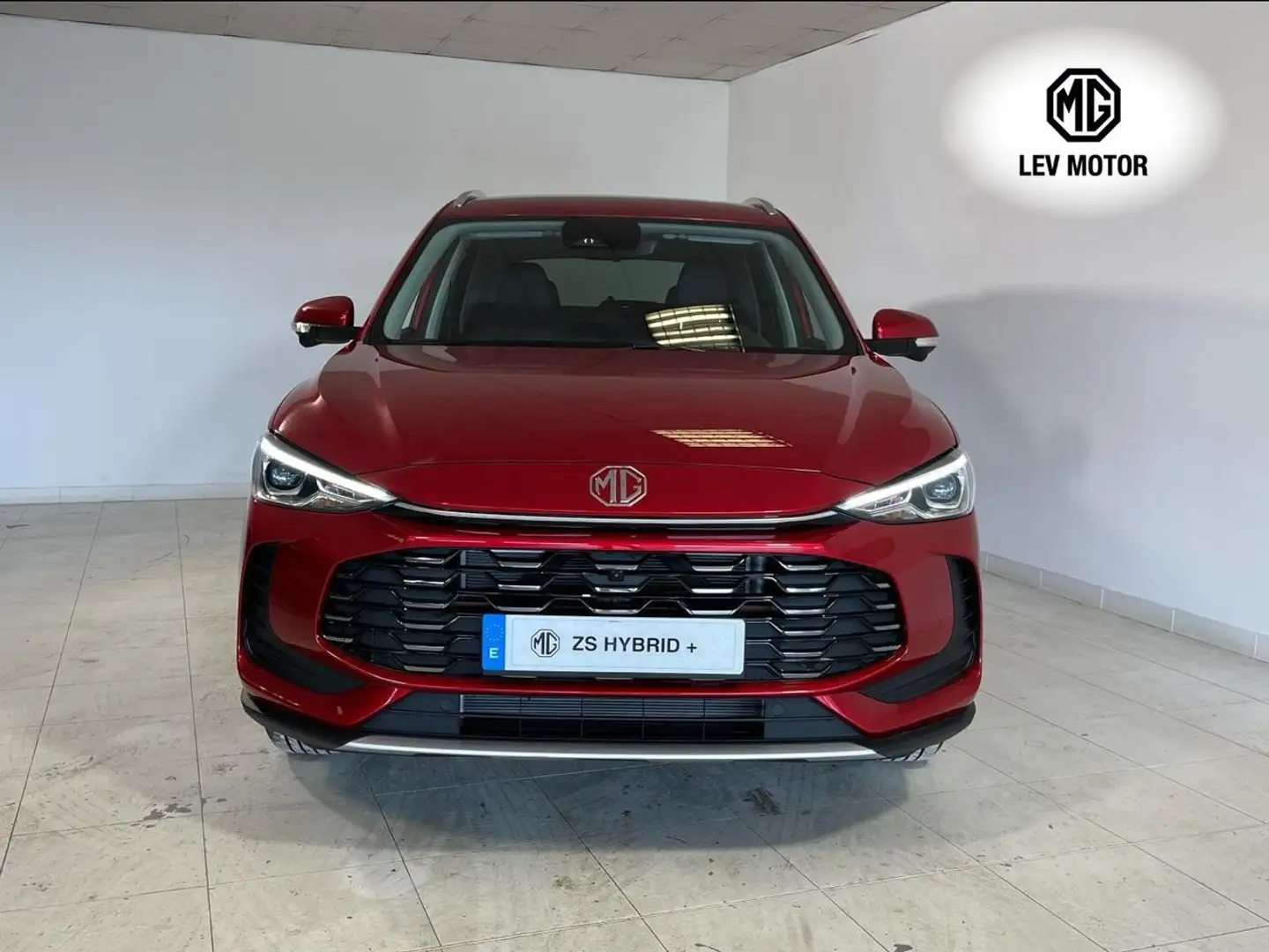 MG ZS Luxury Rouge - 2