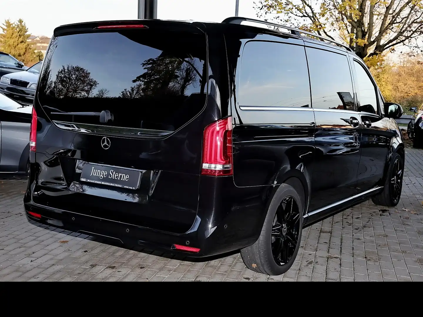 Mercedes-Benz V 300 d 4MATIC AVANTGARDE EDITION Lang Noir - 2