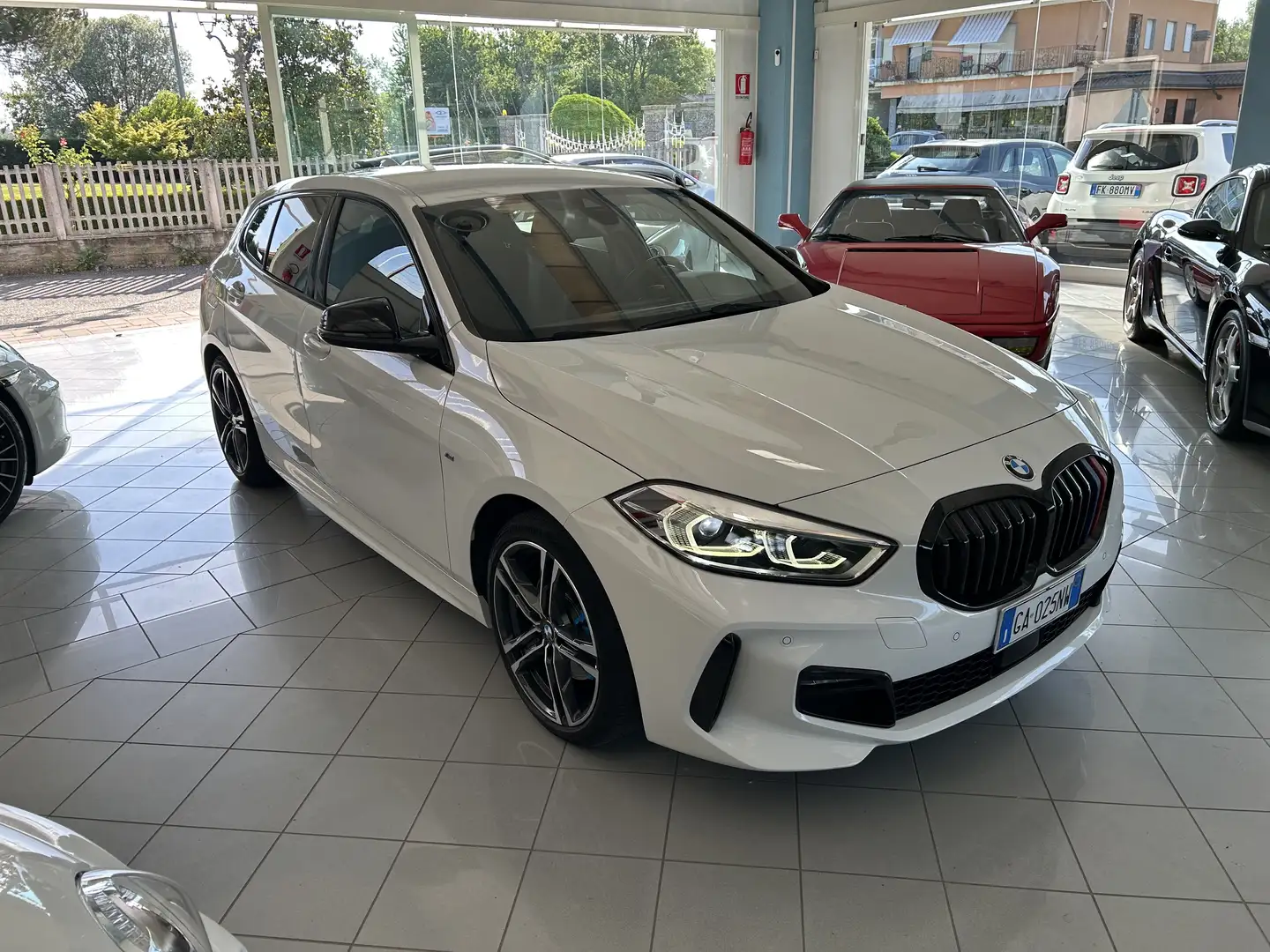BMW 118 118i Msport 140cv auto Weiß - 2