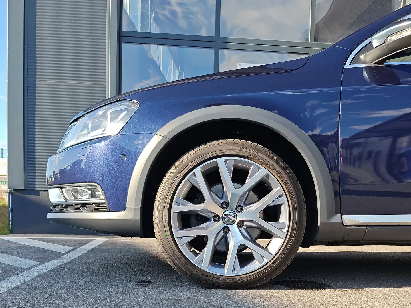 Volkswagen Passat Alltrack ALLTRACK 4Motion | Vollausstattung | Panorama Blau - 2
