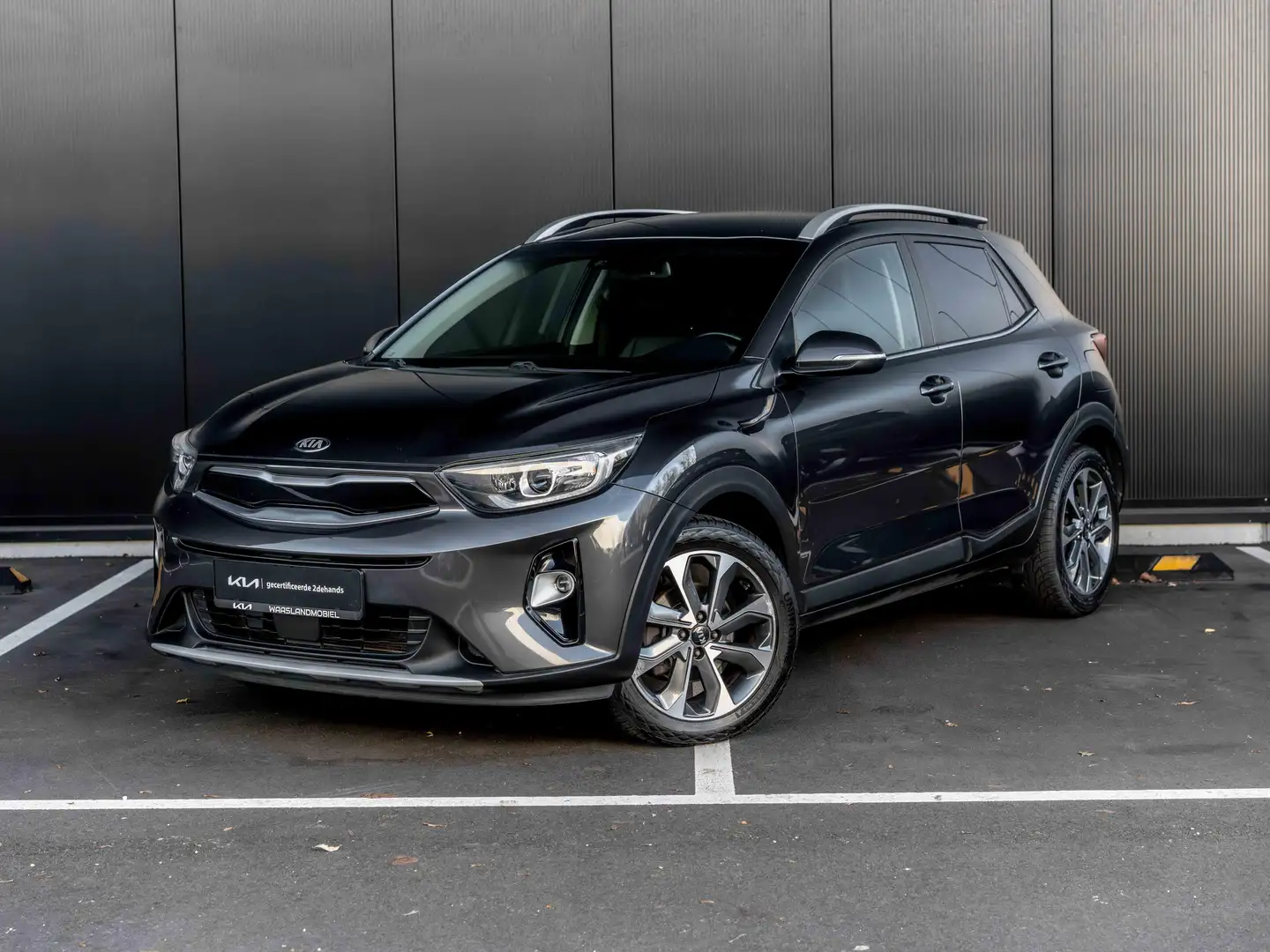 Kia Stonic 1.4 | Camera | CC | verwarmb. stuur & zetel | Navi Noir - 1