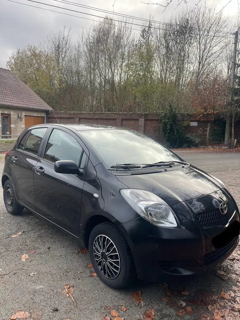 Toyota Yaris Yaris 1.0 - 69 VVT-i Czarny - 1