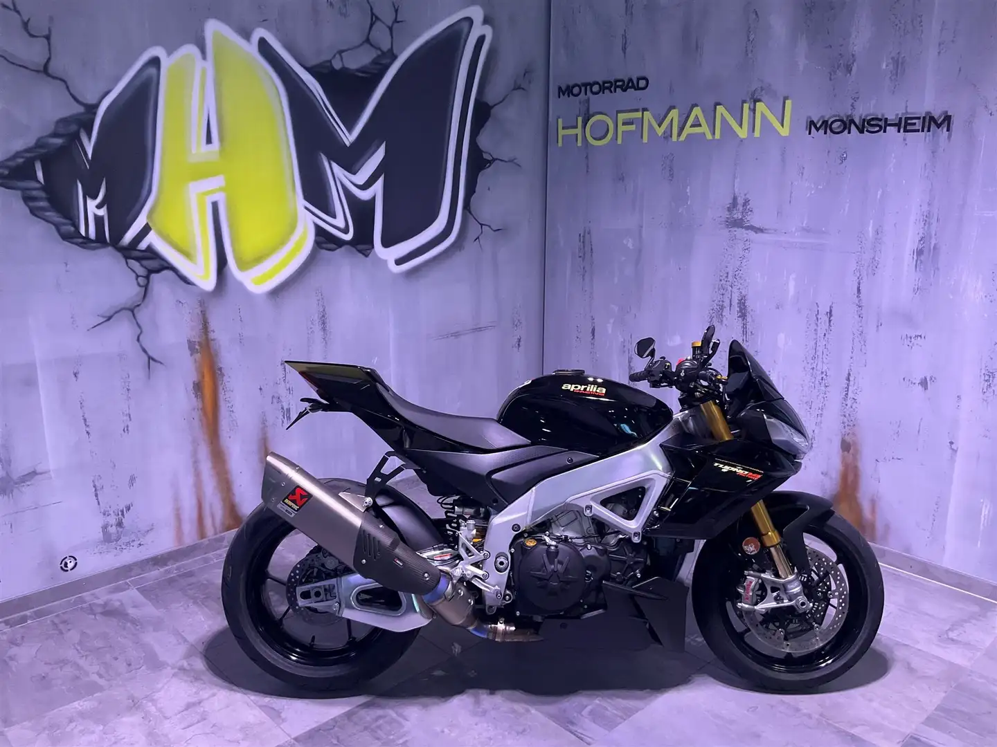 Aprilia Tuono Akrapovic Sportauspuff Negro - 1