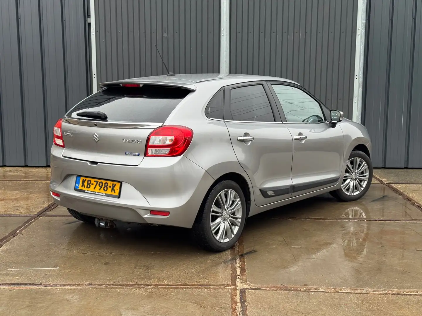 Suzuki Baleno 1.2 Smart Hybrid High Executive Camera|Trekhaak|Na Gris - 2