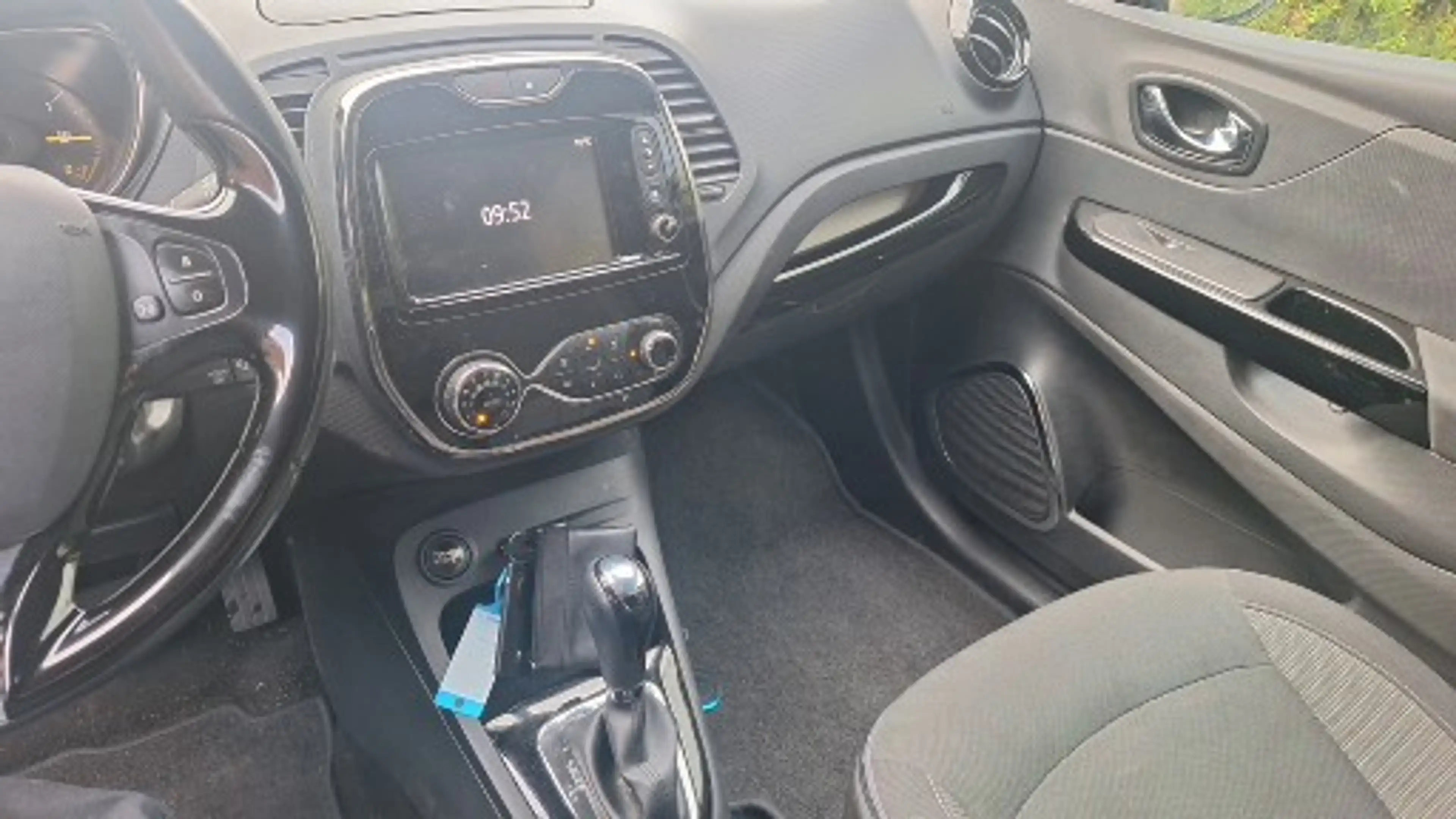 Renault Captur 1.2 TCe Dynamique — photo 7