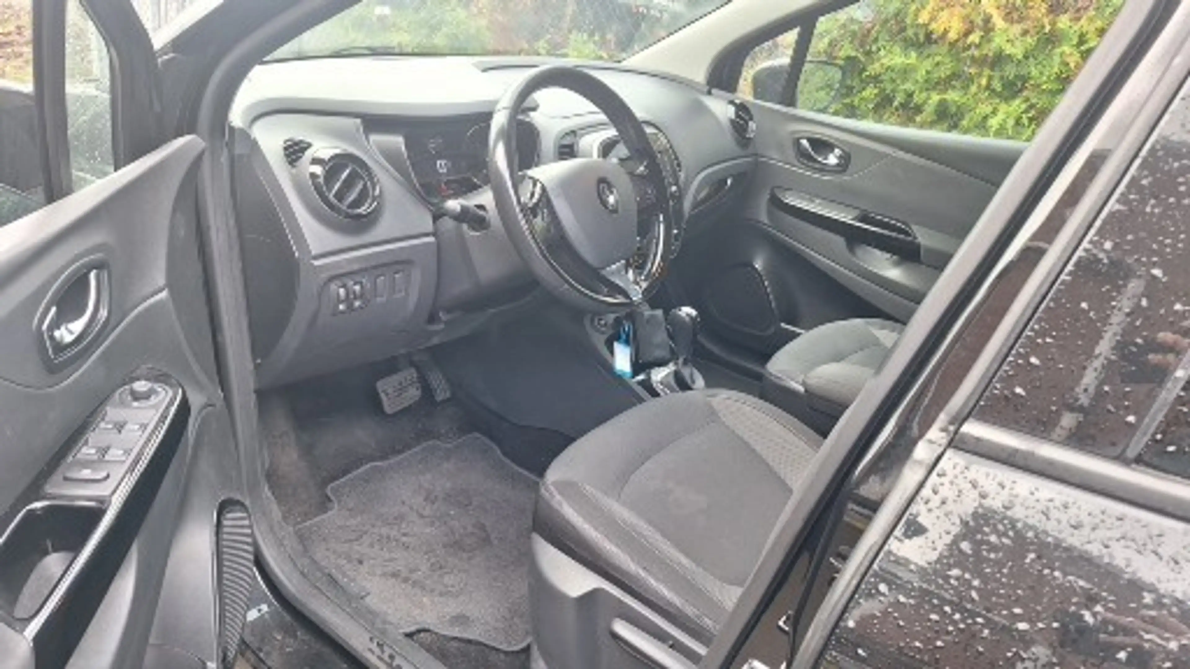 Renault Captur 1.2 TCe Dynamique — photo 4